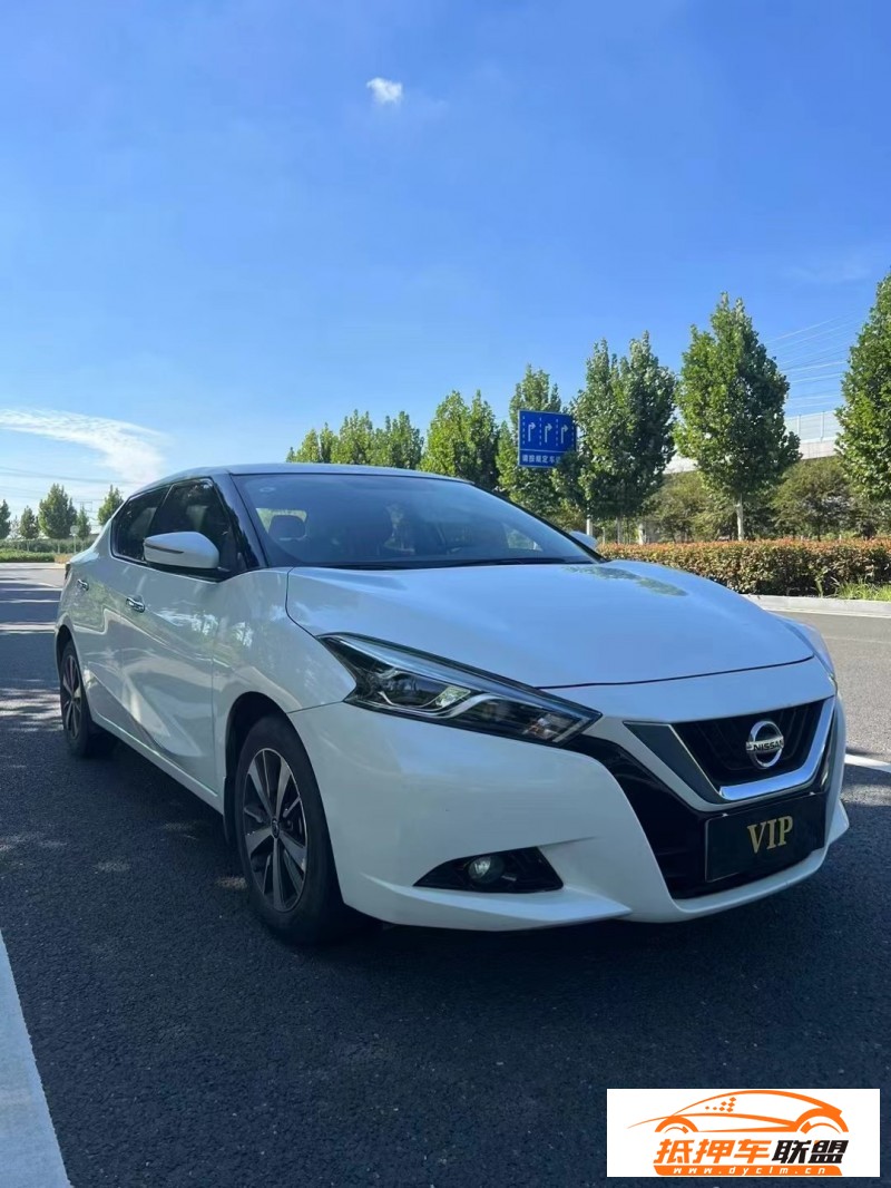  19年日產藍鳥轎車 