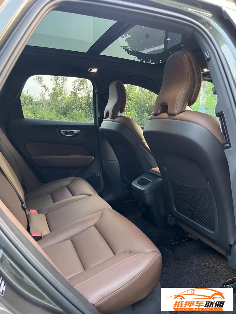  21年沃爾沃XC60轎車 