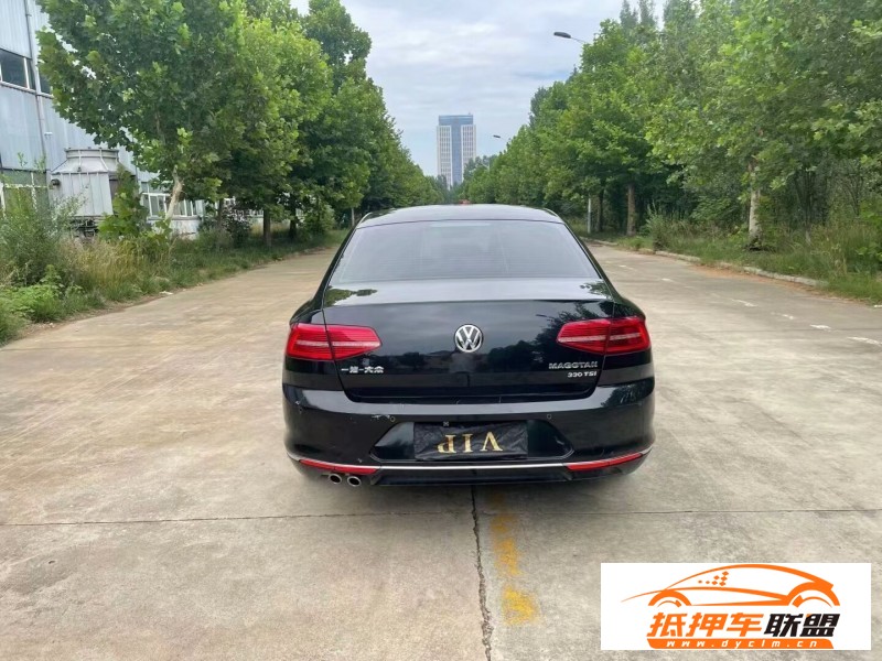  18年大眾邁騰轎車 