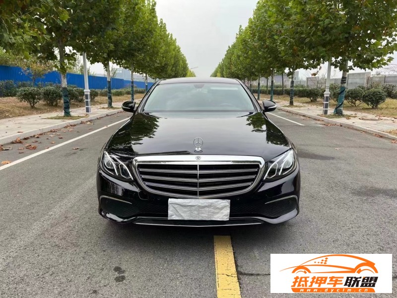 20年奔馳E轎車 