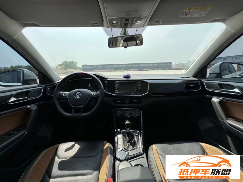  19年大眾探岳轎車 