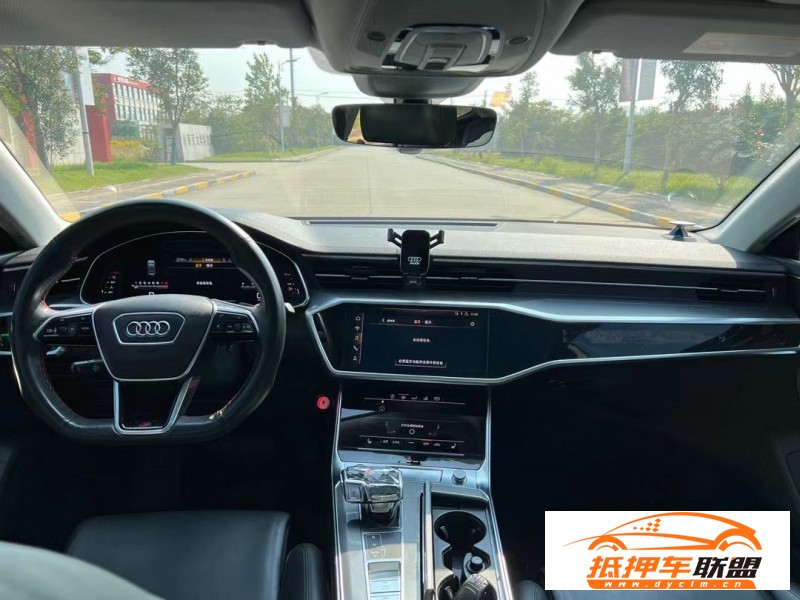  19年奧迪A7轎車 
