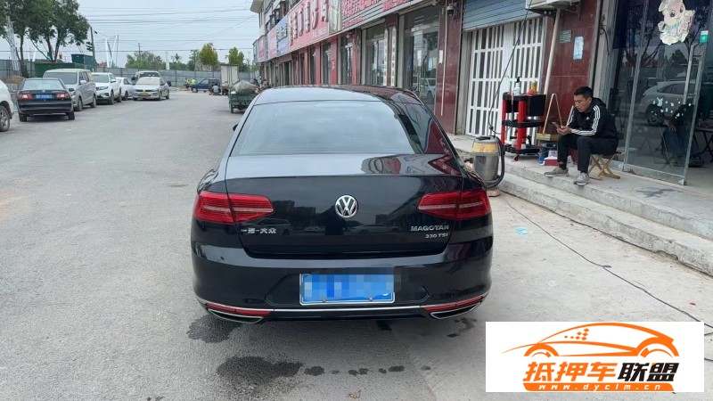  17年大眾邁騰轎車 
