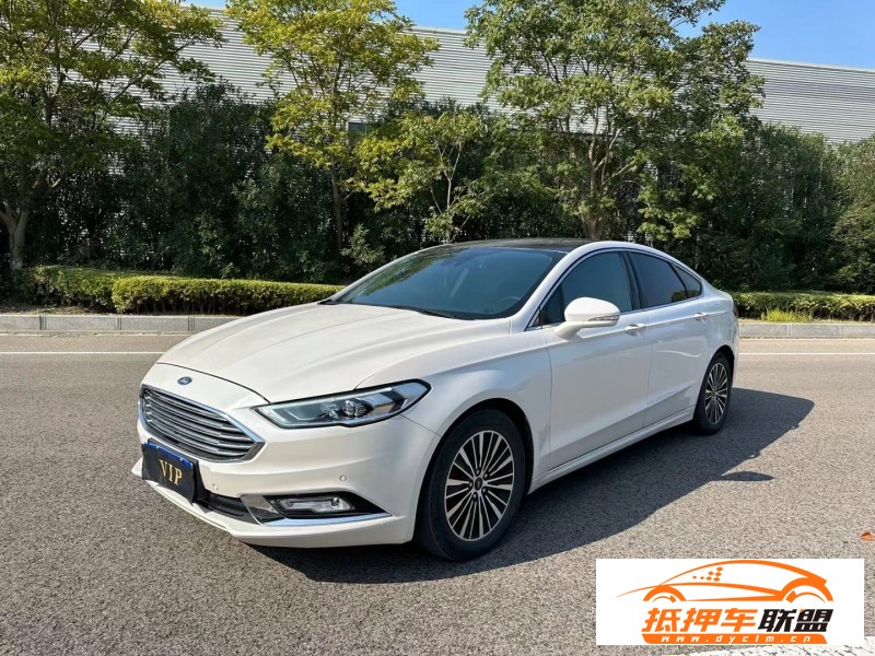  17年福特蒙迪歐轎車 