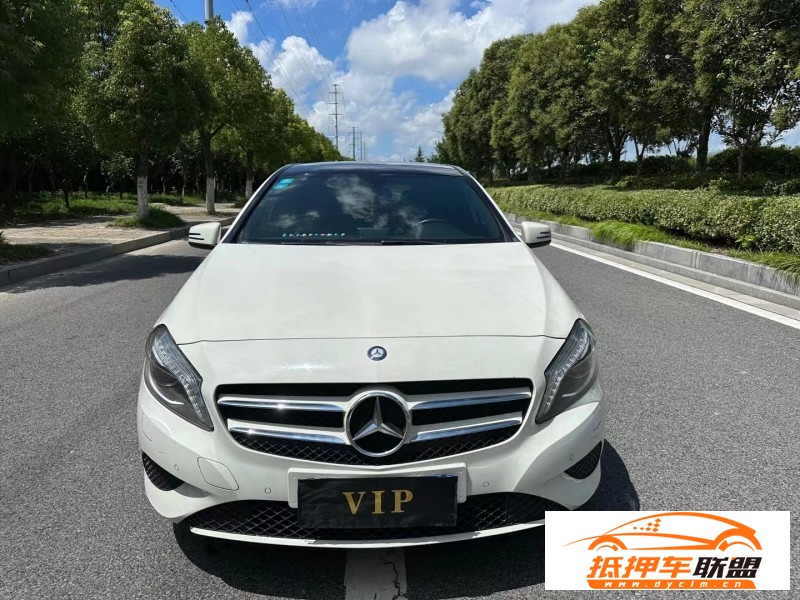  15年奔馳A轎車 