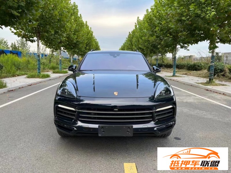  23年保時(shí)捷卡宴轎車 