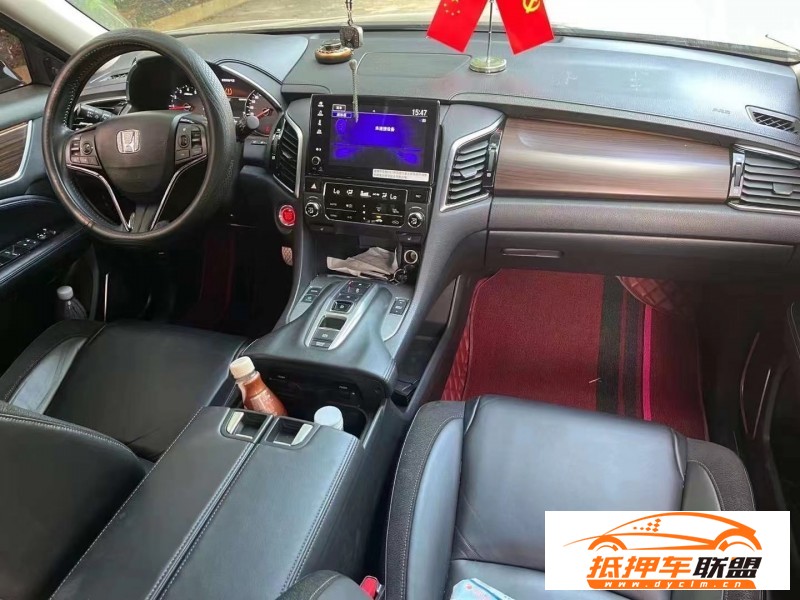  19年本田冠道轎車 