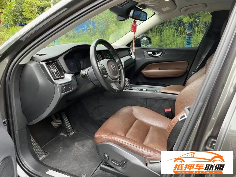  20年沃爾沃XC60轎車 