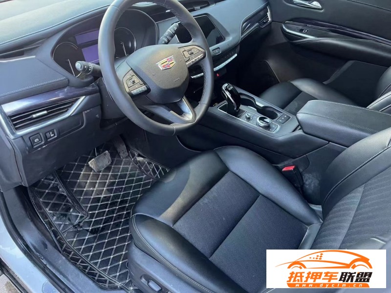  21年凱迪拉克XT4轎車 