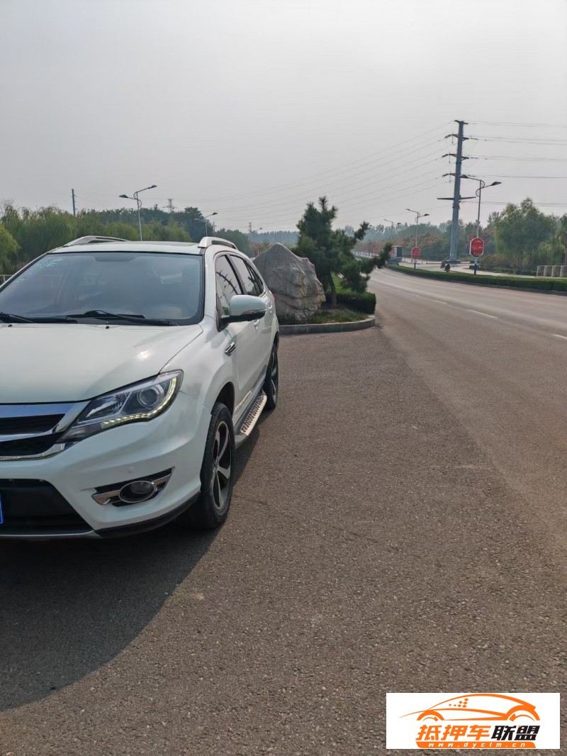  17年比亞迪S7SUV 