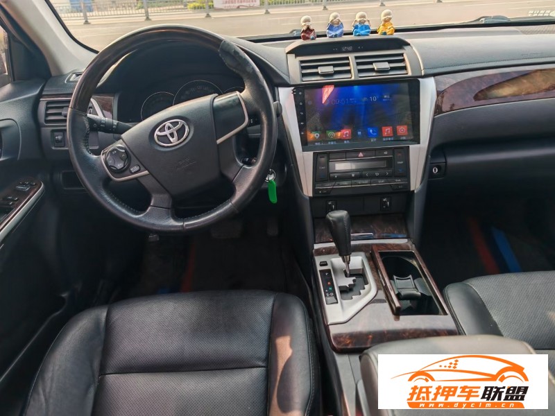  15年豐田凱美瑞轎車 