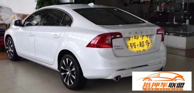  23年沃爾沃S60轎車 