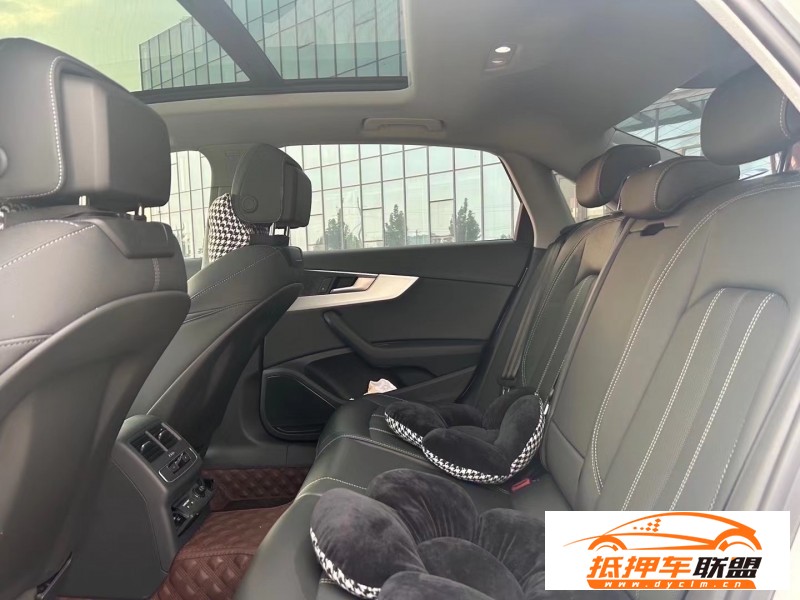  23年奧迪A4L轎車 