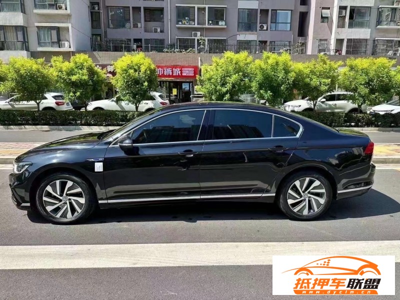  21年大眾邁騰轎車 