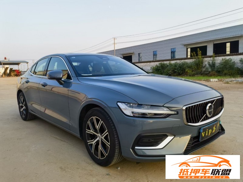  23年沃爾沃S60轎車 