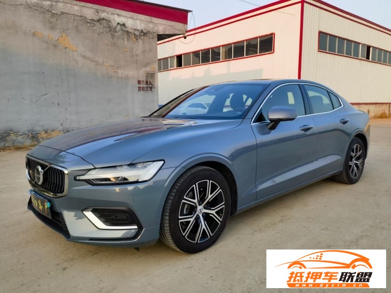  23年沃爾沃S60轎車 