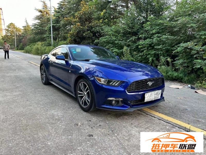  16年福特野馬轎車 