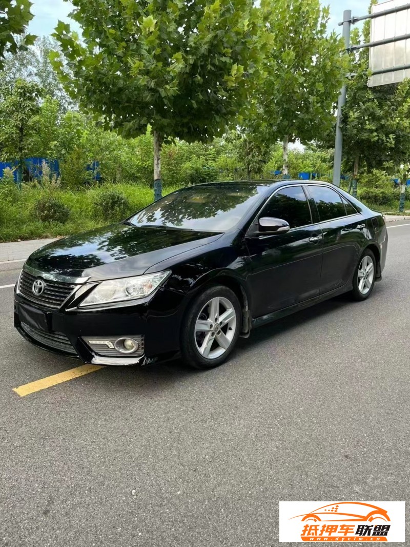  13年豐田凱美瑞轎車 