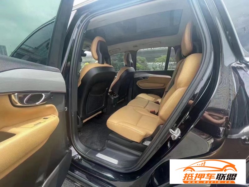  16年沃爾沃XC90轎車 