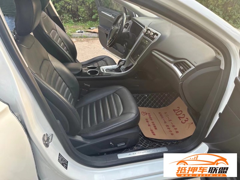  15年福特蒙迪歐轎車 