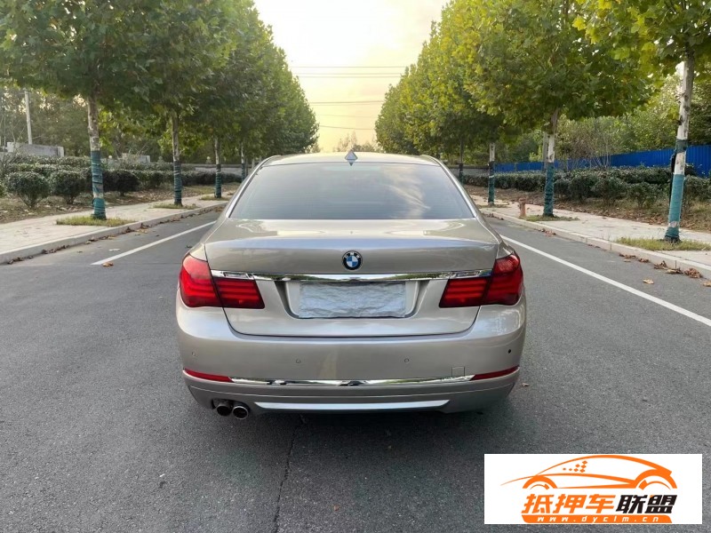  15年寶馬7系轎車 