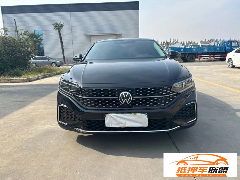  22年大眾帕薩特轎車 
