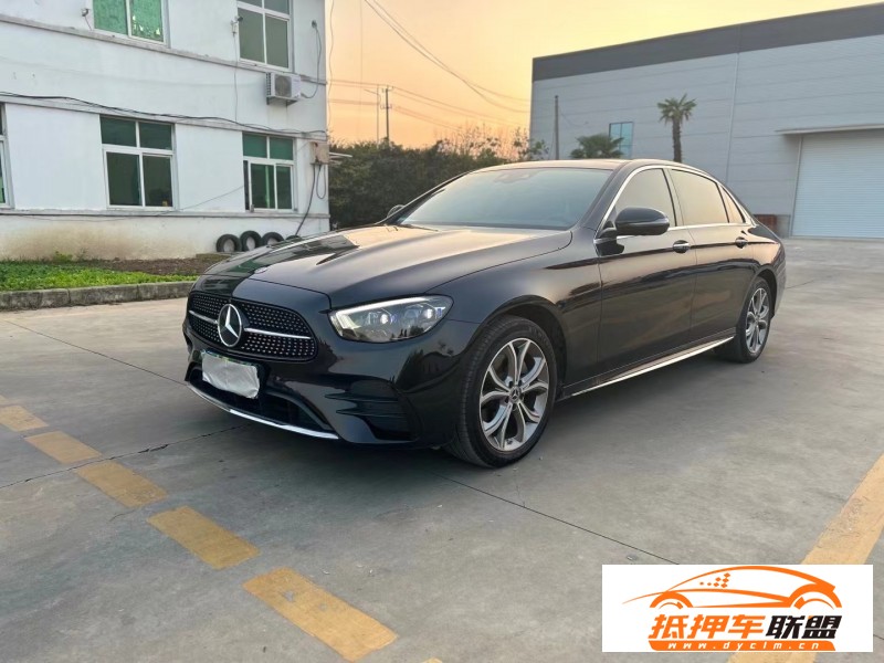  20年奔馳E轎車 