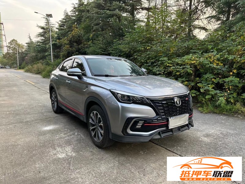  22年長安長安cs85轎車 