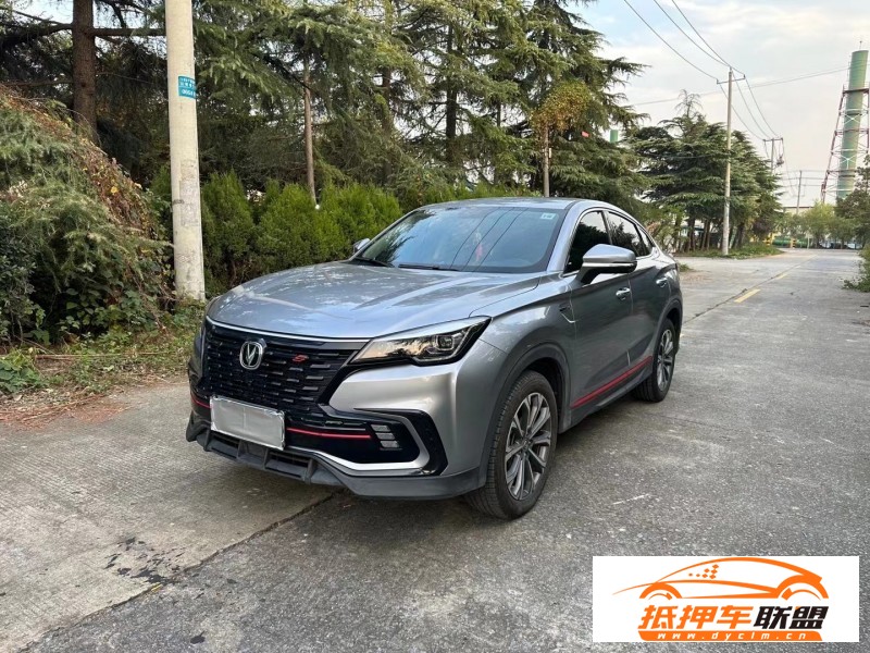  22年長安長安cs85轎車 