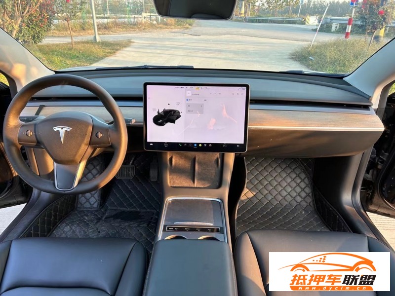  21年特斯拉MODEL 3轎車 