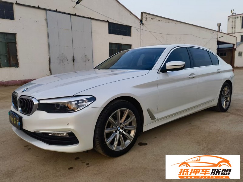  17年寶馬5系轎車 