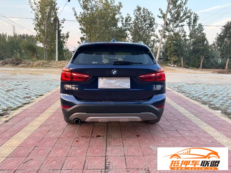 19年寶馬X1SUV 