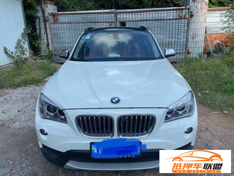  13年寶馬X1轎車 