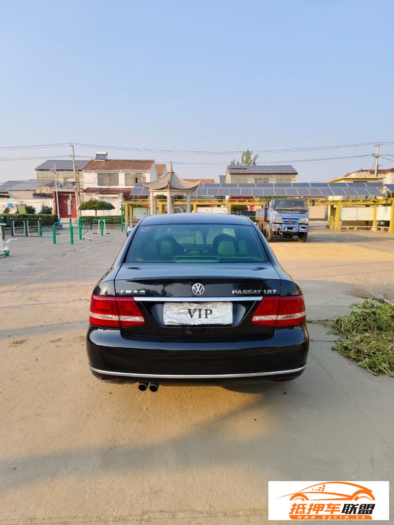  11年大眾帕薩特轎車 