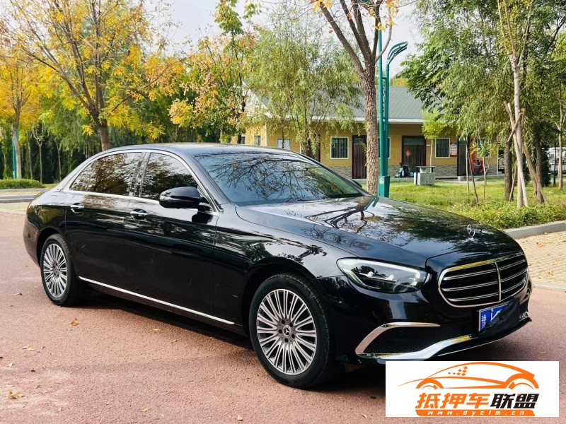  22年奔馳E轎車 