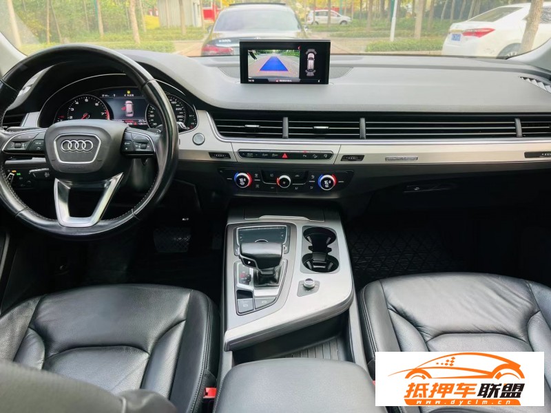  17年奧迪Q7SUV 
