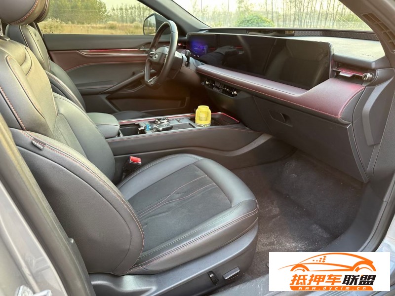  22年福特蒙迪歐轎車 