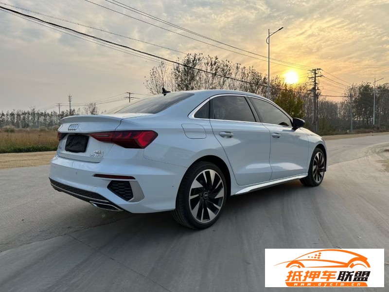  23年奧迪A3轎車 