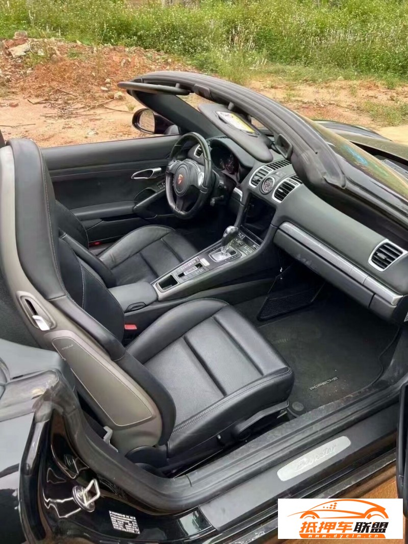  17年保時(shí)捷Boxster跑車 