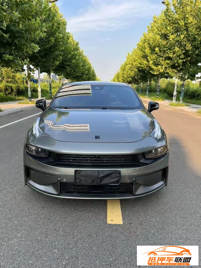  21年領(lǐng)克03轎車 