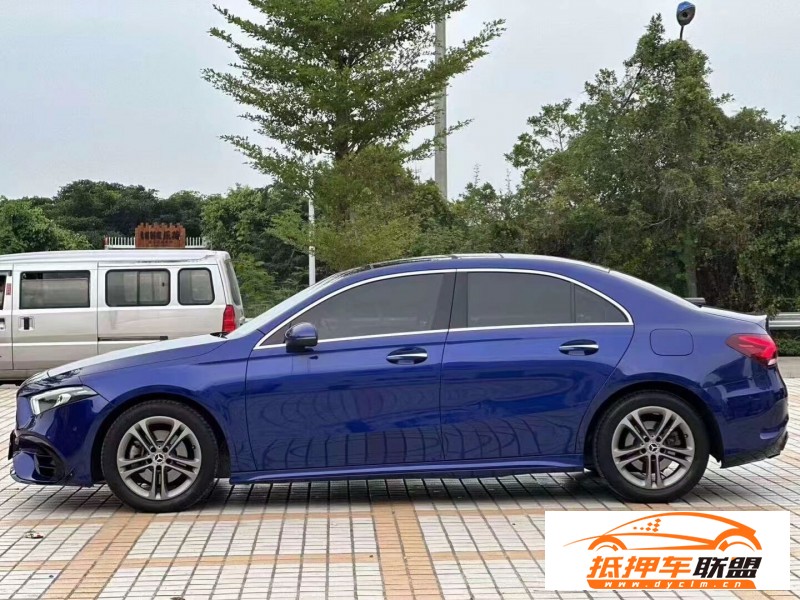  20年奔馳A轎車 