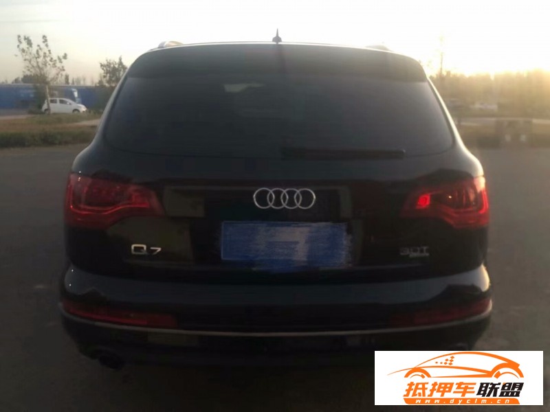 12年奧迪Q7SUV 