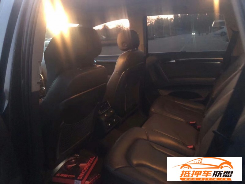  12年奧迪Q7SUV 