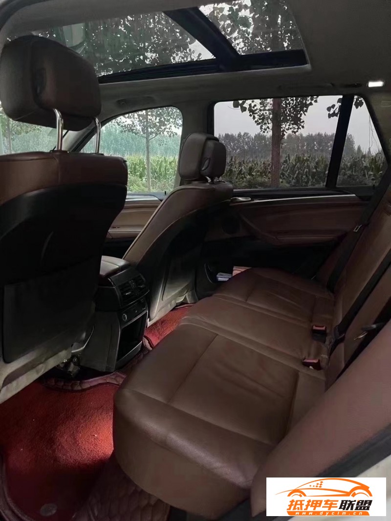  13年寶馬X5SUV 