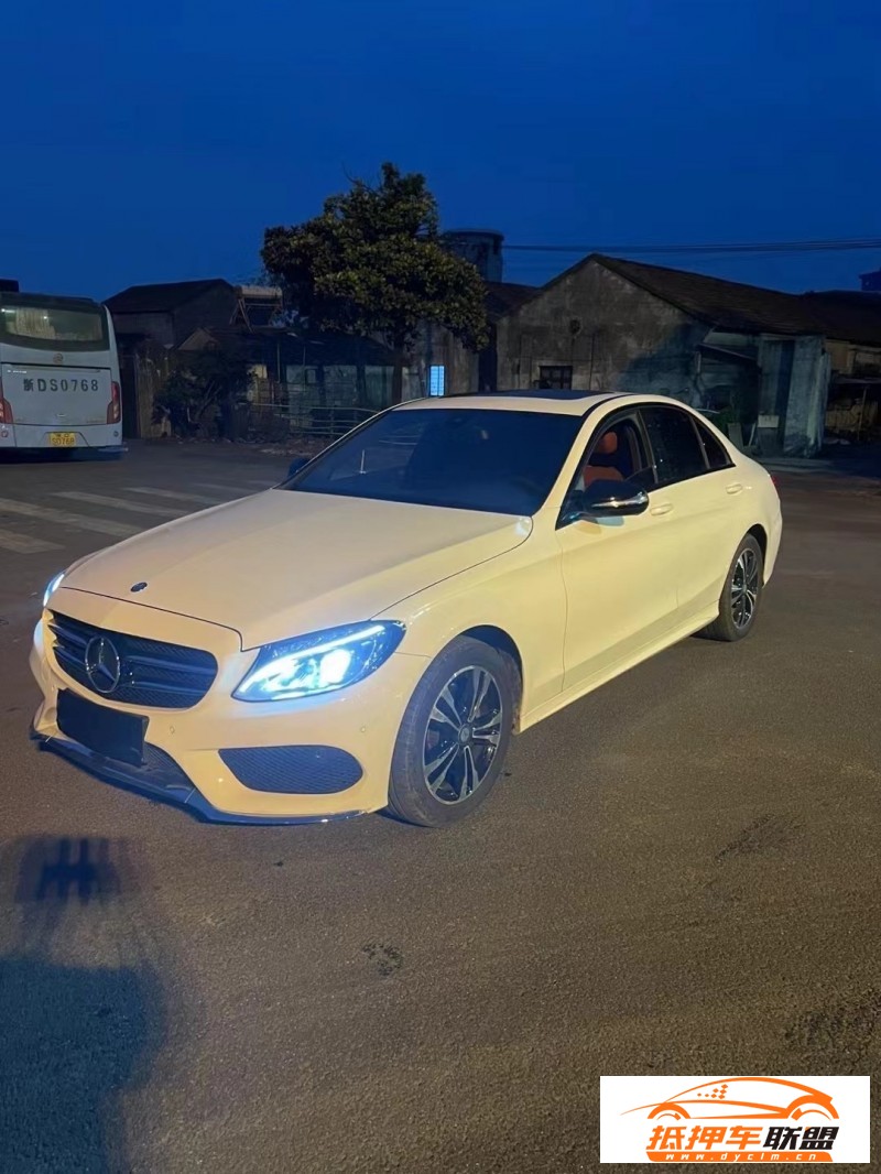  17年奔馳C轎車 