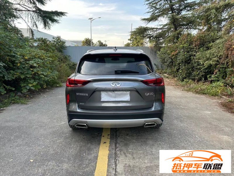 22年英菲尼迪QX50轎車 