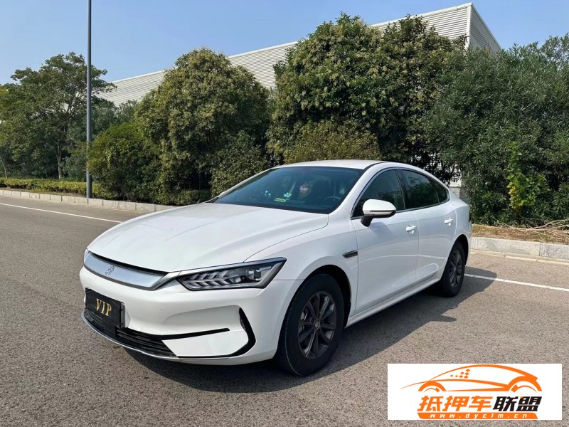 23年比亞迪秦轎車 