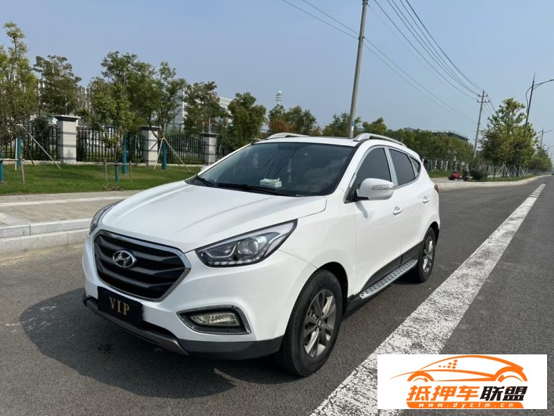  15年現(xiàn)代ix35SUV 