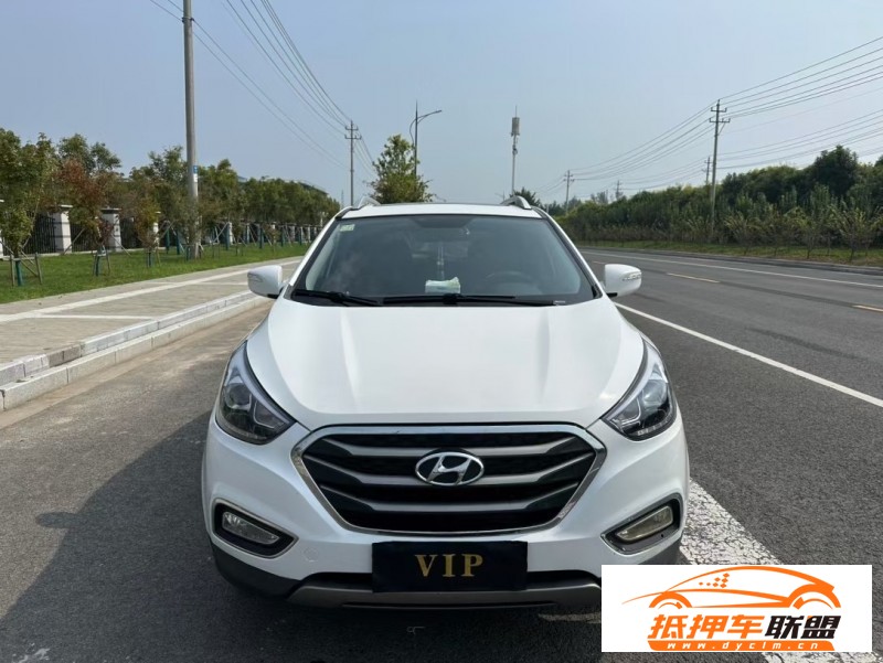 15年現(xiàn)代ix35SUV 