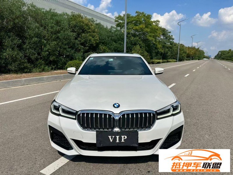  21年寶馬5系轎車 